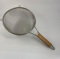 Сито 24см,с деревянной ручкой,3л нерж.сталь,дл.ручки-20см